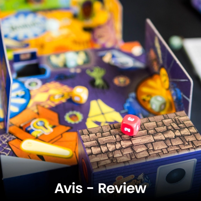 🔸Flipperbox : Le Manoir de l’Horreur🔸
(Fr & En)

@iello_fr 

👀 C'est bien ?

Flipperbox : Le Manoir de l’Horreur est un jeu de pichenettes fun et immédiat qui transforme sa boîte en mini flipper 3D. Idéal pour les soirées animées, il mise sur le chaos et la bonne humeur plutôt que sur la stratégie.

❤️ Concept original et matériel ingénieux
❤️ Plaisir de jeu immédiat
❤️ Règles ultra simples et rapides à expliquer
❤️Ambiance garantie : rires, taquineries et rebondissements
❤️ Idéal en famille ou entre amis

💔 Forte part de hasard et de chaos
💔 Peu de contrôle et de stratégie
💔 Thème amusant mais limité sur le long terme
.
.
L'avis complet sur : www.mr-boardgames.com
.
.
👀 Is it good?

Boxtop Pinball: Haunted House is a fun and immediate flicking game that transforms its box into a mini 3D pinball machine. Ideal for lively evenings, it focuses on chaos and good humor rather than strategy.

❤️ Original concept and ingenious components
❤️ Instant fun
❤️ Ultra-simple rules that are quick to explain
❤️ Guaranteed fun: laughter, teasing, and unexpected twists
❤️ Ideal for families or groups of friends

💔 High element of chance and chaos
💔 Limited control and strategy
💔 Fun theme, but limited in the long run

Read the full review at: www.mr-boardgames.com
.
#boardgame #boardgamer #jeudesociete #jeuxdesociété #jeudeplateau #j2s #bgg #bggcommunity #boardgamegeek #jeux #jds #tabletop #juegodemesa #brettspiele